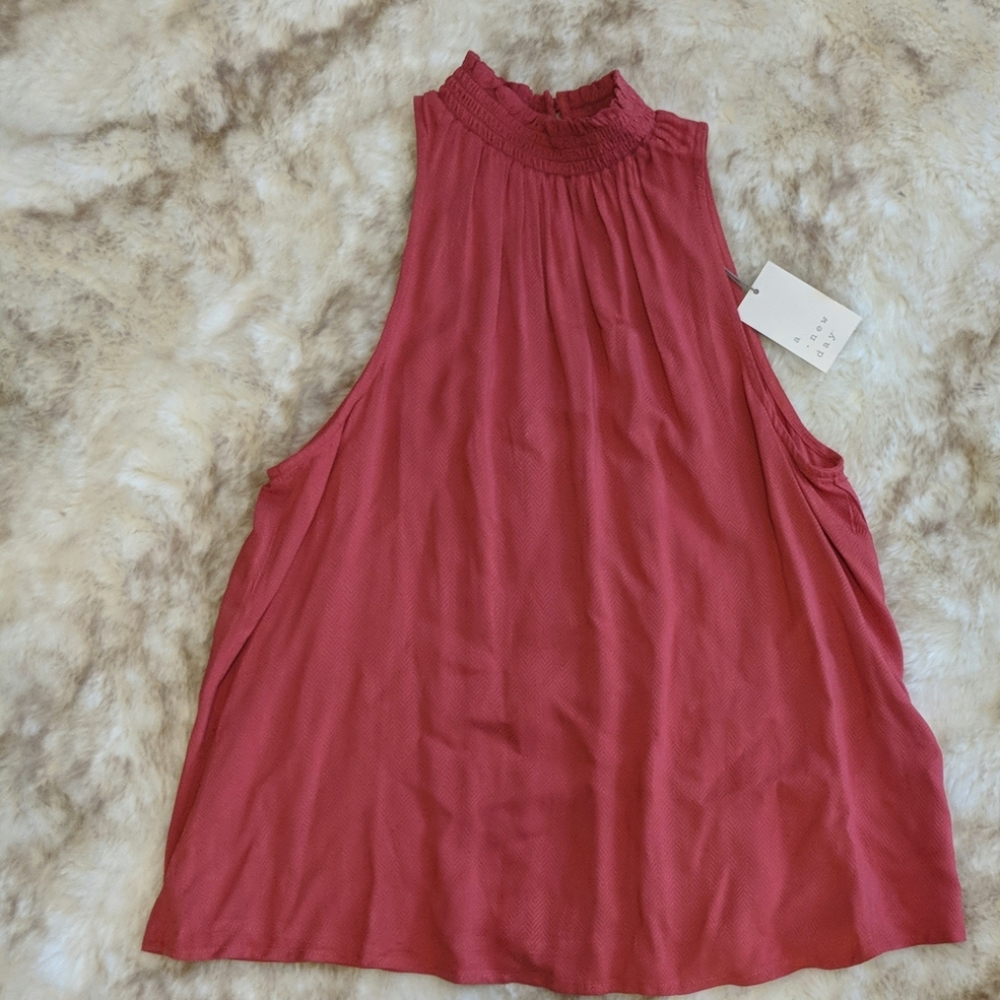 NWT Ruffle/Button Detail Sleeveless Top - Picture 3 of 7